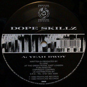 Dope Skillz - Yeah Bwoy / The Fix (Frontline Records FRONT014, 1996) :   